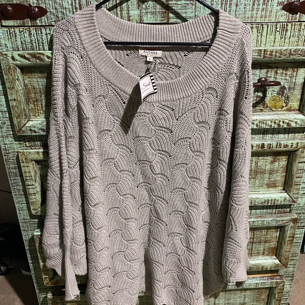 Gray Oversize Sweater Can Be Worn On Or Off The Shoulder Brand New
